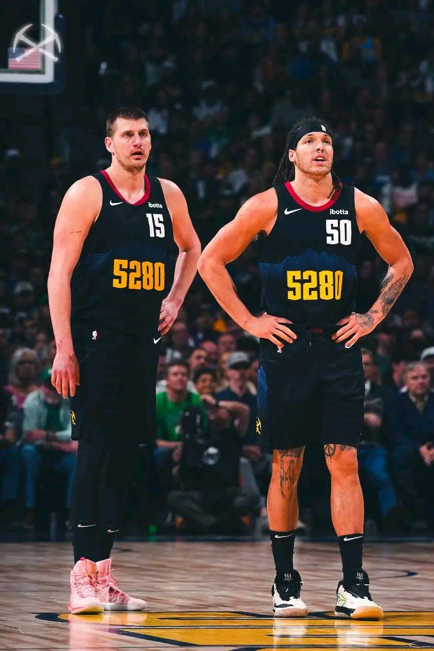 爱游戏官网-美国队前途光明！，穆雷新星出色防守表现突出上演精彩一战的简单介绍